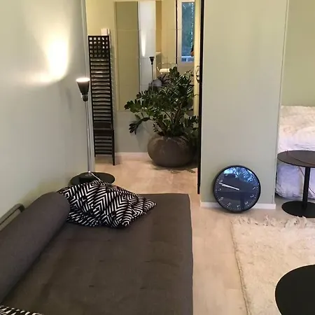 Kauniit Yksioet, 600m Keskustaan, Free Park *