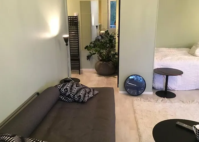 Kauniit Yksioet, 600m Keskustaan, Free Park *