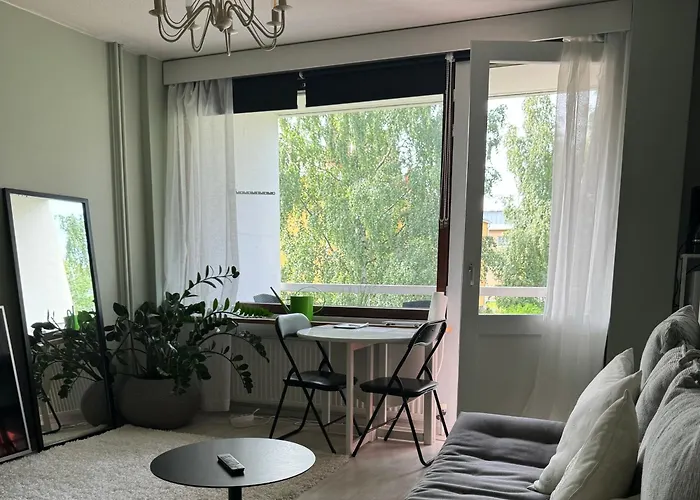 Apartamento Kauniit Yksioet, 600m Keskustaan, Free Park